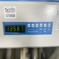 Thermo 1300 Series A2 4' Biosafety Cabinet image 3